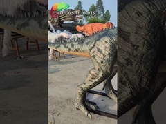 Μάτια που αναβοσβήνουν τη πραγματική ζωή - πρότυπο Ceratosaurus δεινοσαύρων ηλεκτρονικό εφέ μεγέθους