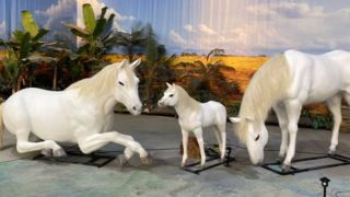 Φυσικό μέγεθος Animatronic Unicorn για θεματικά πάρκα και εκδηλώσεις