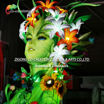 Μαγευτικό φωτισμένο γλυπτό της νεράιδας του λουλουδιού με πόδια κρυστάλλινης ενέργειας.